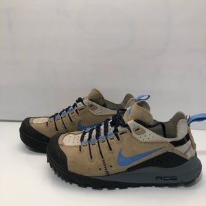 Nike  ACG Air Wildedge
